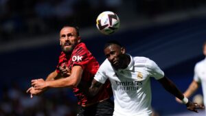 กลับมาขึ้นจ่าฝูง